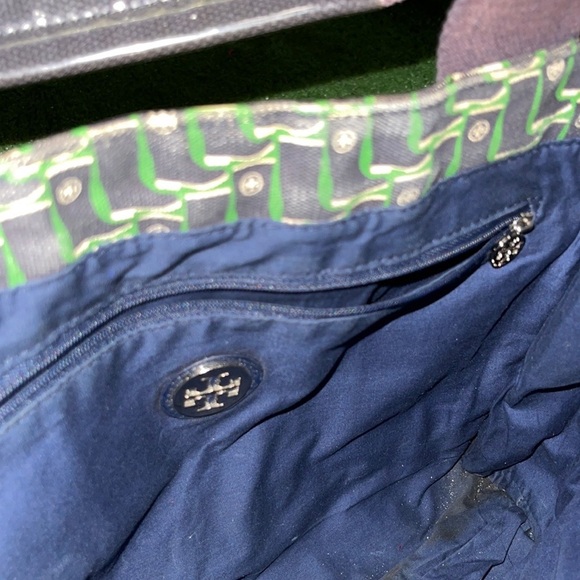 Tory Burch Boot Print Navy Canvas  patent  Tote Bag🔥 - Picture 5 of 7